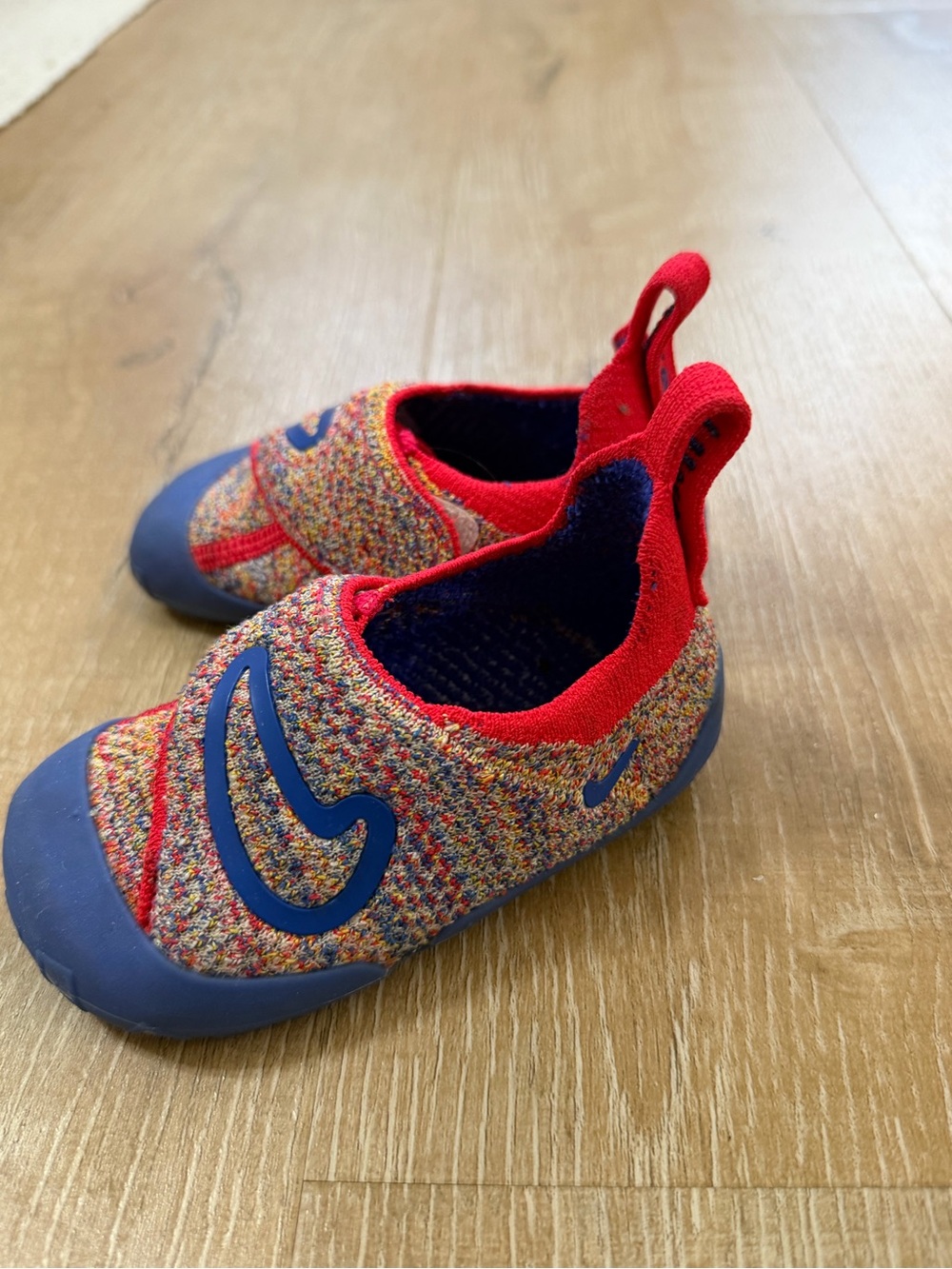 Nike Swoosh 1 Multicolor Knit Sneakers - Blue & Red Detailing toddler size  6 - Picture 7 of 7